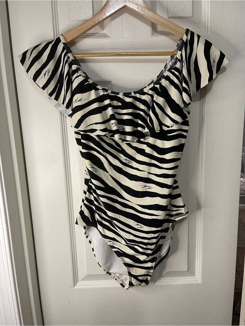 Michael Kors Beige and Black Ruffle Top One Piece Swimsuit size 12